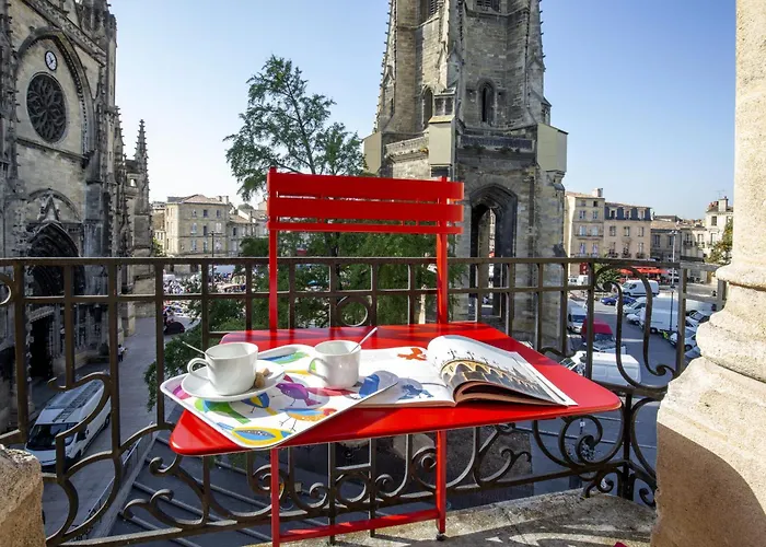 Place Saint Michel Apartment